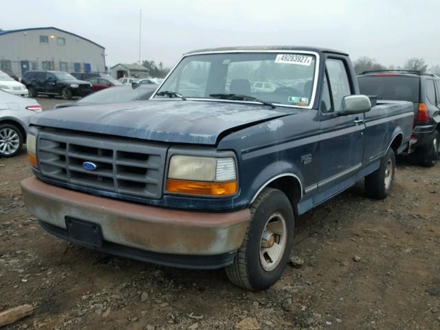 1FTDF15Y5PNA94006 - 1993 FORD F150 GREEN photo 2