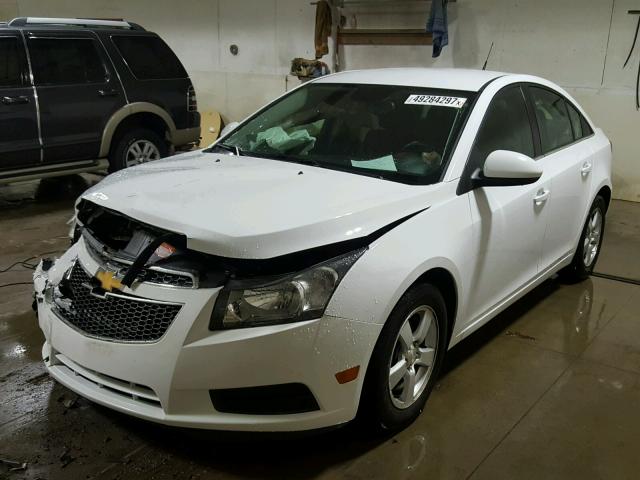 1G1PC5SB7D7281494 - 2013 CHEVROLET CRUZE LT WHITE photo 2