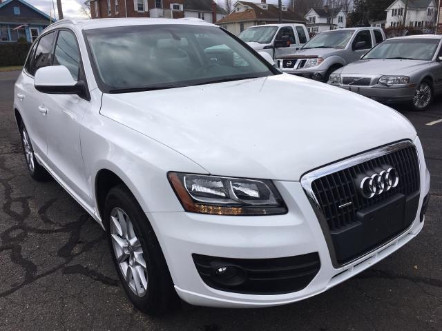 WA1CFAFP2BA057006 - 2011 AUDI Q5 PREMIUM WHITE photo 1