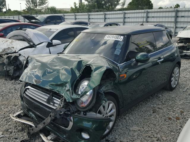 WMWXM5C56F3A57527 - 2015 MINI COOPER GREEN photo 2