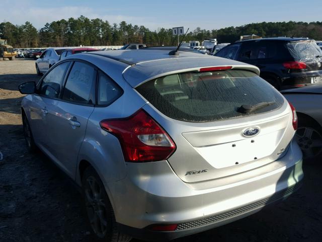 1FADP3K24DL253880 - 2013 FORD FOCUS SE SILVER photo 3