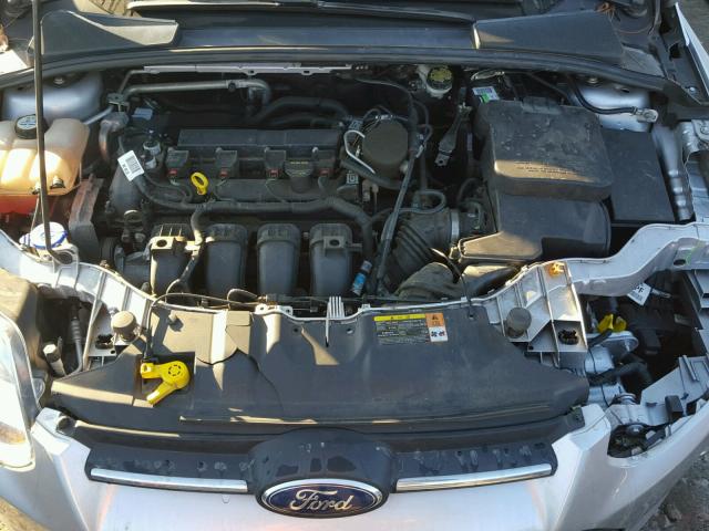 1FADP3K24DL253880 - 2013 FORD FOCUS SE SILVER photo 7