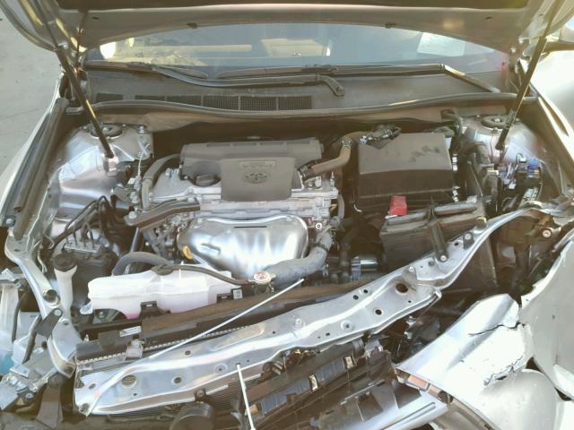4T1BF1FK5HU424067 - 2017 TOYOTA CAMRY LE SILVER photo 7