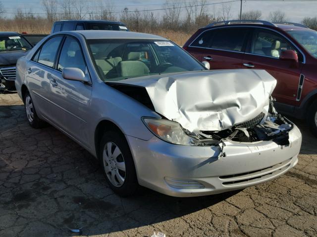 4T1BE32K03U141752 - 2003 TOYOTA CAMRY LE ვერცხლისფერი ფოტო 1