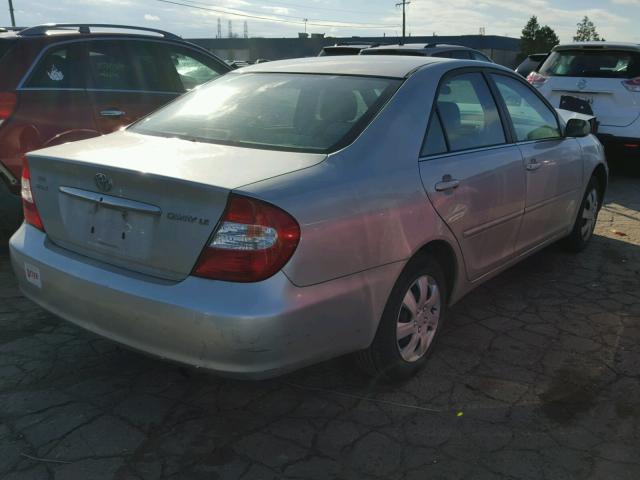4T1BE32K03U141752 - 2003 TOYOTA CAMRY LE SILVER photo 4