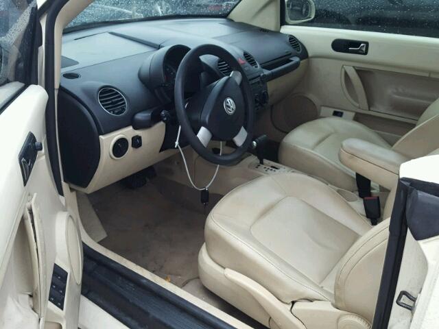 3VWPF31Y87M421584 - 2007 VOLKSWAGEN NEW BEETLE კრემისფერი ფოტო 9
