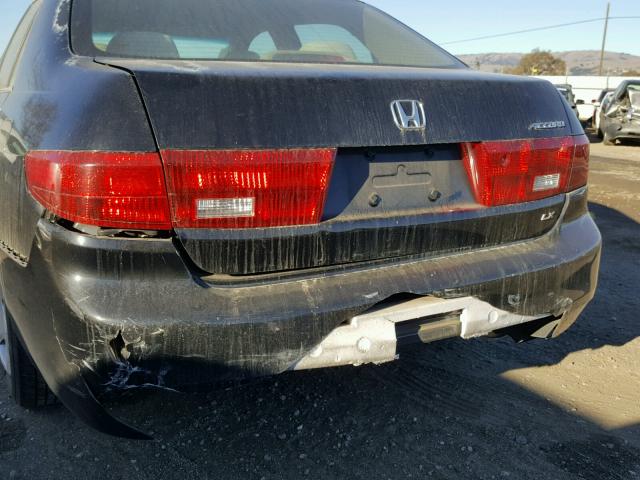 1HGCM56455A037413 - 2005 HONDA ACCORD LX BLACK photo 9