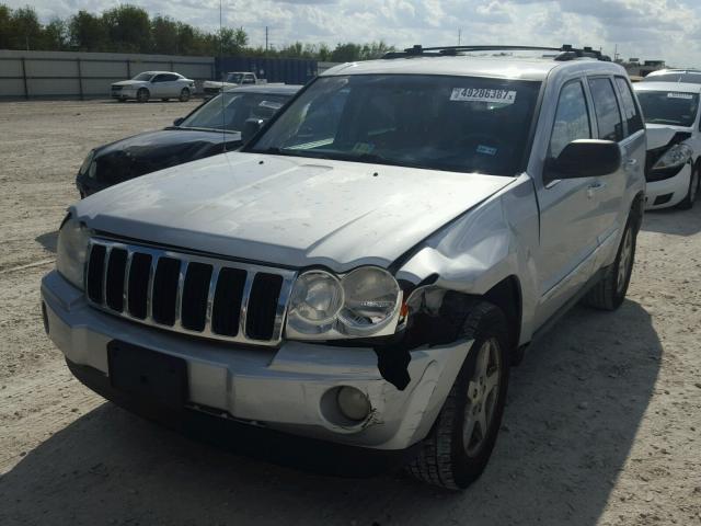 1J4HR58N36C117935 - 2006 JEEP GRAND CHER SILVER photo 2