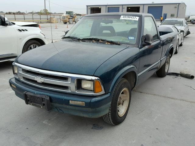 1GCCS1448VK209041 - 1997 CHEVROLET S TRUCK S1 GREEN photo 2