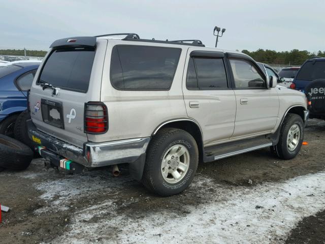 JT3HN86RXT0002873 - 1996 TOYOTA 4RUNNER SR SILVER photo 4