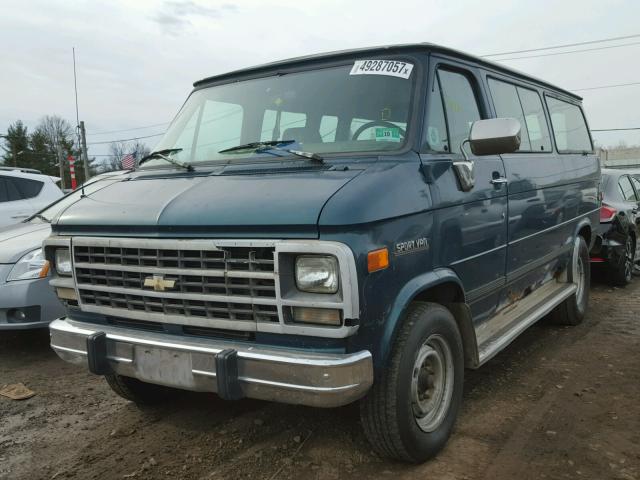 1GAFG35K4RF106701 - 1994 CHEVROLET G30 GREEN photo 2