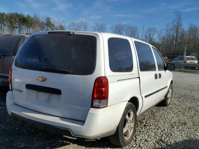 1GNDV23158D207658 - 2008 CHEVROLET UPLANDER L WHITE photo 4