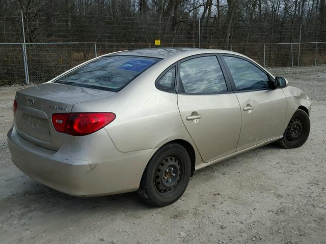 KMHDU46D47U049711 - 2007 HYUNDAI ELANTRA GL GOLD photo 4