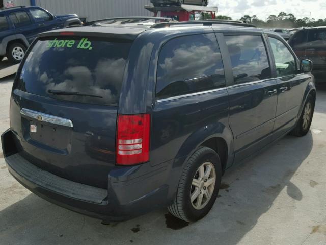 2A8HR54P88R832242 - 2008 CHRYSLER TOWN & COU BLUE photo 4