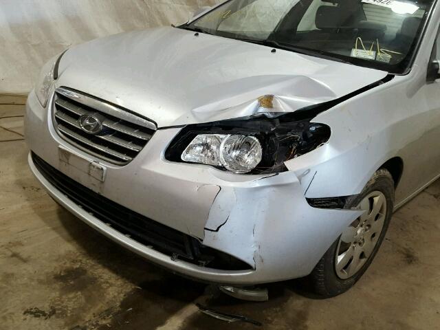 KMHDU46D78U414268 - 2008 HYUNDAI ELANTRA GL SILVER photo 9