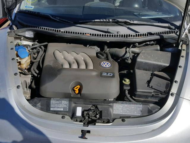3VWCC21C7YM474137 - 2000 VOLKSWAGEN NEW BEETLE 银色 照片 7