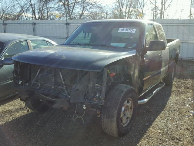 2GCEK19T2X1267481 - 1999 CHEVROLET SILVERADO SILVER photo 2