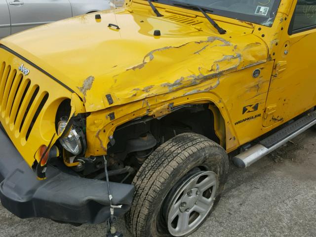 1J4FA24149L775574 - 2009 JEEP WRANGLER X YELLOW photo 9