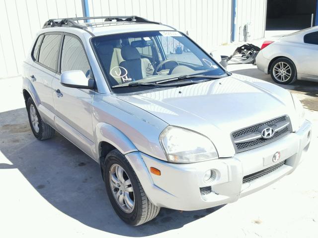 KM8JN12D38U814509 - 2008 HYUNDAI TUCSON SE SILVER photo 1