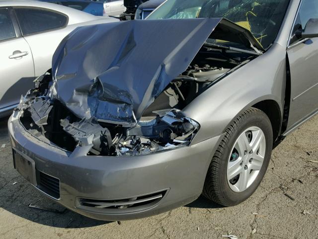 2G1WB55K869263419 - 2006 CHEVROLET IMPALA LS SILVER photo 9