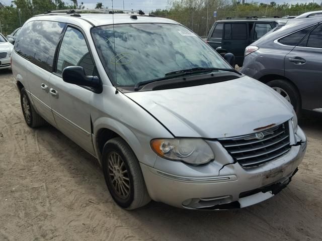 2C8GP64L85R512571 - 2005 CHRYSLER TOWN & COU SILVER photo 1