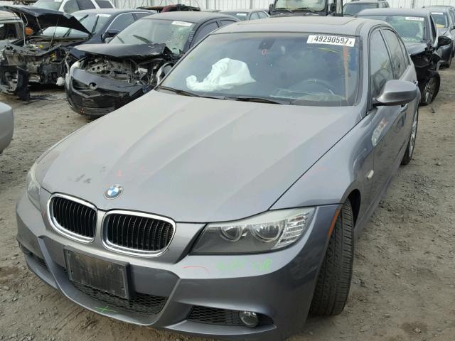 WBAPH5C52BA444325 - 2011 BMW 328 I SULE SILVER photo 2