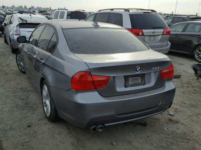 WBAPH5C52BA444325 - 2011 BMW 328 I SULE SILVER photo 3