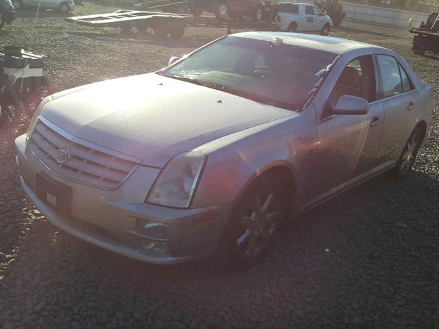 1G6DW677670193208 - 2007 CADILLAC STS SILVER photo 2