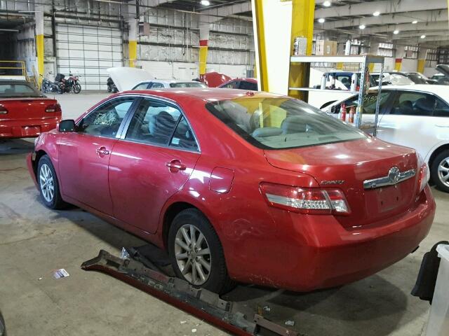 4T4BF3EK5BR136673 - 2011 TOYOTA CAMRY BASE RED photo 3