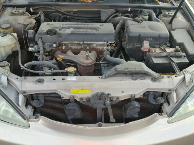 4T1BE32K74U938260 - 2004 TOYOTA CAMRY LE თაფლისფერი ფოტო 7