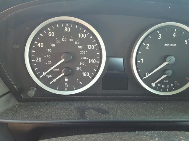 WBANF73527CU26234 - 2007 BMW 530 XI SILVER photo 8