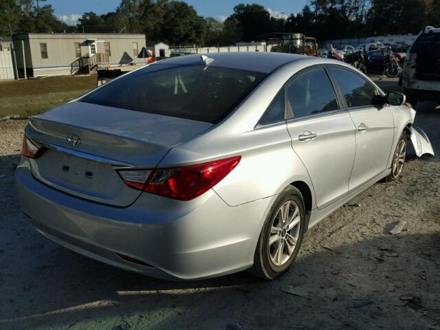 5NPEB4AC6DH673531 - 2013 HYUNDAI SONATA GLS SILVER photo 4