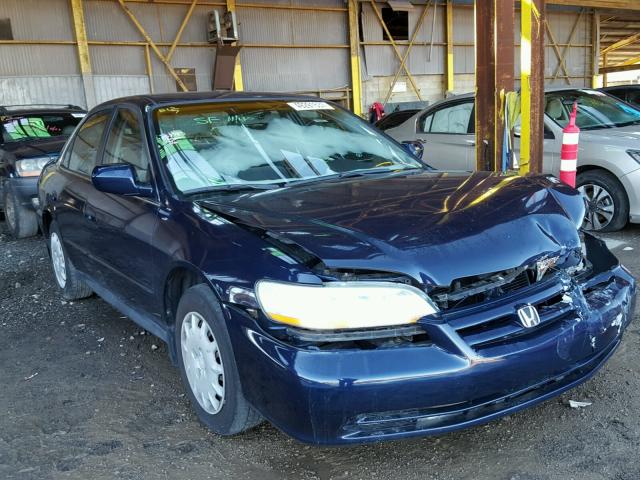 1HGCG56411A043520 - 2001 HONDA ACCORD LX BLUE photo 1