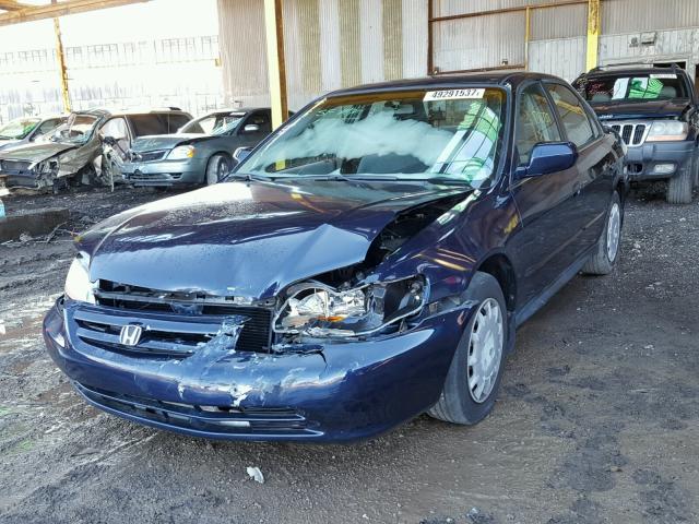 1HGCG56411A043520 - 2001 HONDA ACCORD LX BLUE photo 2