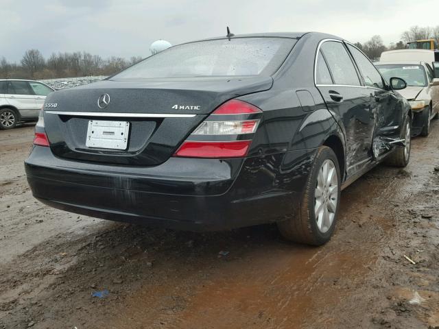 WDDNG86X37A125797 - 2007 MERCEDES-BENZ S 550 4MAT BLACK photo 4