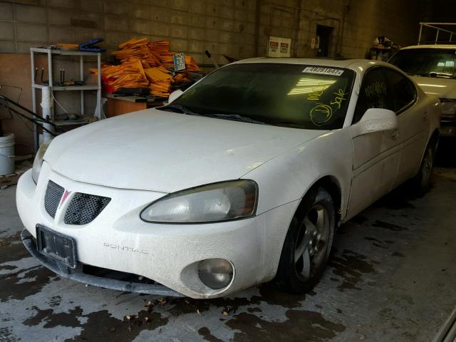 2G2WR524941339237 - 2004 PONTIAC GRAND PRIX WHITE photo 2