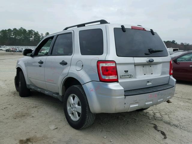 1FMCU0D72AKA86275 - 2010 FORD ESCAPE XLT SILVER photo 3