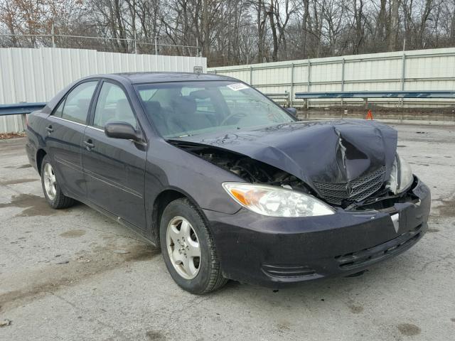 4T1BE32K22U563553 - 2002 TOYOTA CAMRY LE შავი ფოტო 1