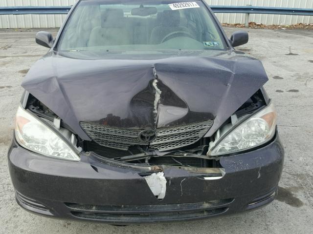 4T1BE32K22U563553 - 2002 TOYOTA CAMRY LE BLACK photo 7