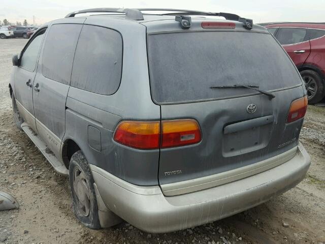 4T3ZF13C3XU149154 - 1999 TOYOTA SIENNA LE GRAY photo 3