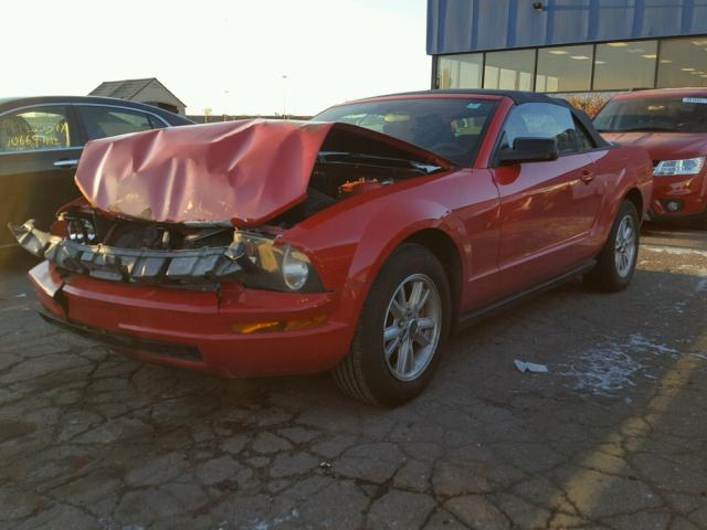 1ZVHT84N485165611 - 2008 FORD MUSTANG RED photo 2