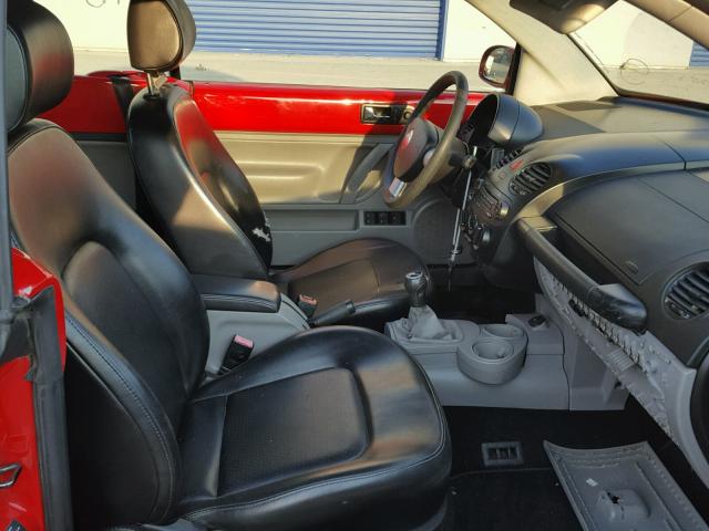 3VWCD31Y35M306473 - 2005 VOLKSWAGEN NEW BEETLE 红色 照片 5