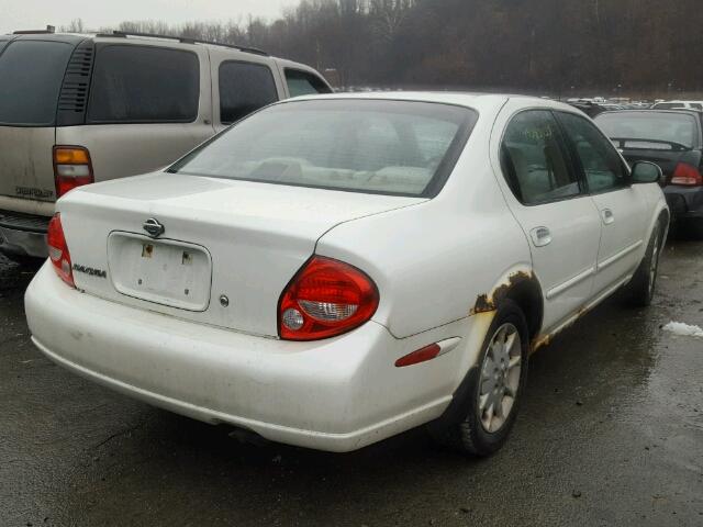 JN1CA31D3YT716689 - 2000 NISSAN MAXIMA GLE WHITE photo 4