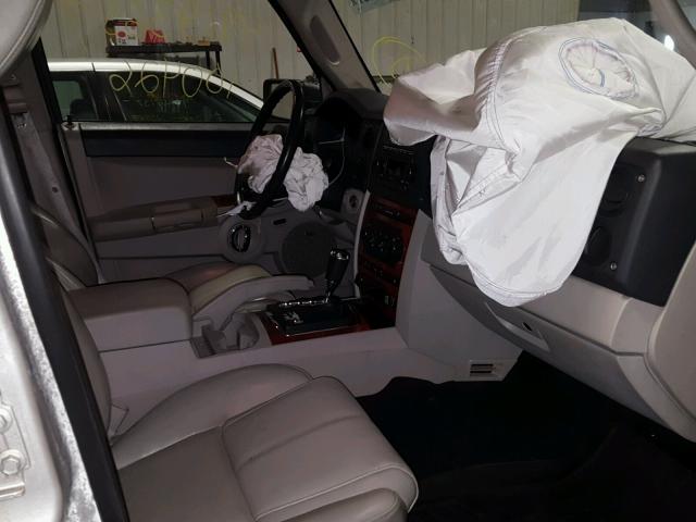 1J8HG58P37C702540 - 2007 JEEP COMMANDER 银色 照片 5