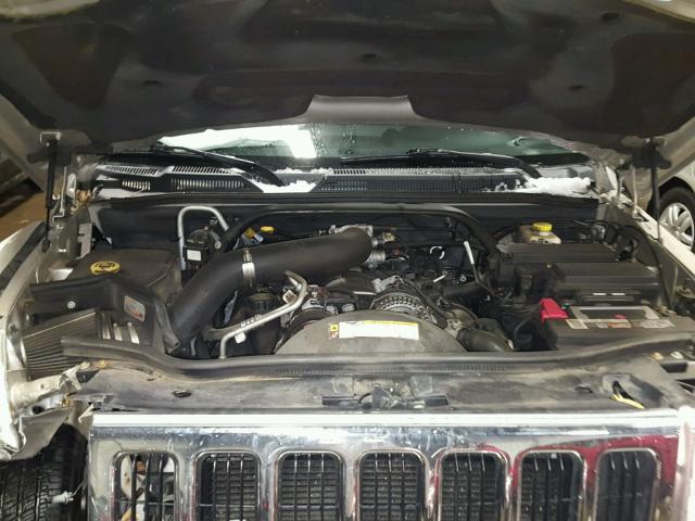 1J8HG58P37C702540 - 2007 JEEP COMMANDER 银色 照片 7