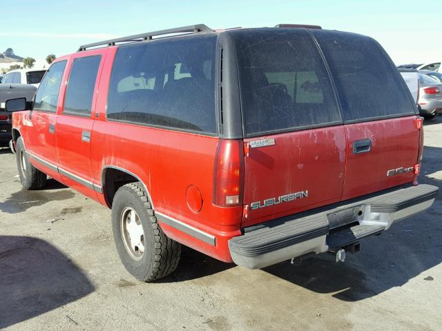 1GKEC16R2VJ737344 - 1997 GMC SUBURBAN C RED photo 3