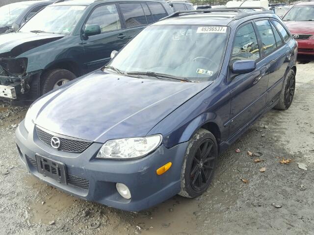 JM1BJ245521491461 - 2002 MAZDA PROTEGE PR BLUE photo 2