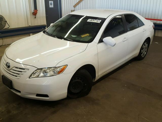 4T1BE46K57U595338 - 2007 TOYOTA CAMRY NEW WHITE photo 2