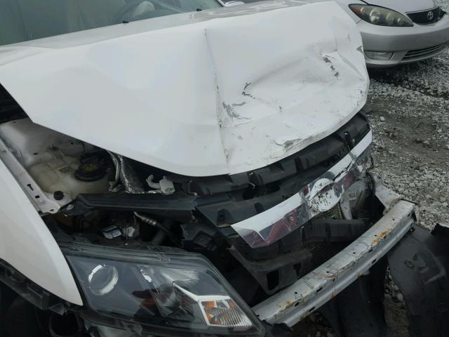 3FAHP0JA7CR288177 - 2012 FORD FUSION SEL WHITE photo 9