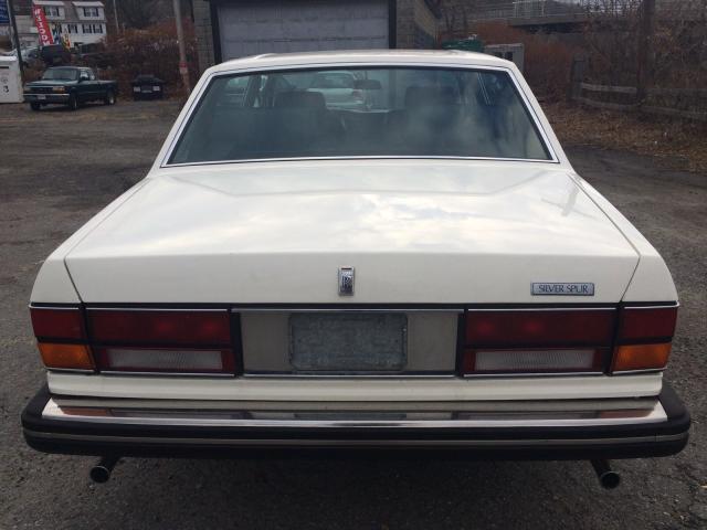 SCAZN42A3ECX09377 - 1984 ROLLS-ROYCE SILVER SPU WHITE photo 10